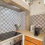 Апартаменти 135 B - Alfama Renovated Charming Historic Flat Near Baixa