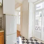 135 B - Alfama Renovated Charming Historic Flat Near Baixa Апартаменты *