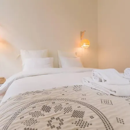135 B - Alfama Renovated Charming Historic Flat Near Baixa Apartman